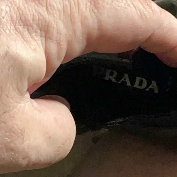 Prada - Picture 6 of 7